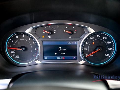 Used 2023 Chevrolet Traverse LT image 9