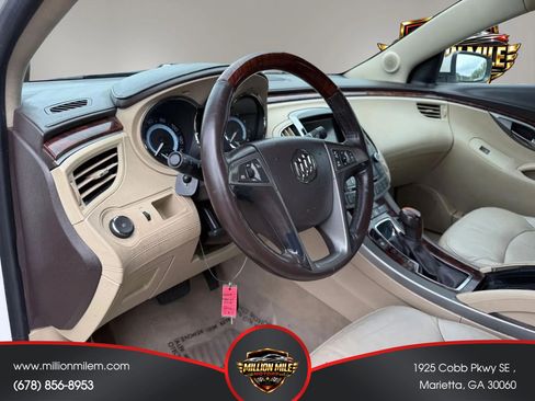Used 2013 Buick LaCrosse Premium FWD image 17
