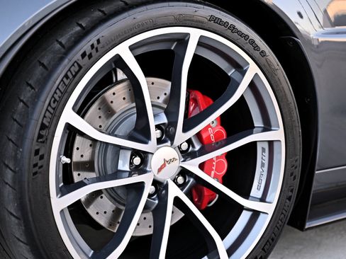 Used 2013 Chevrolet Corvette 427 w/ 1SC Preferred Equipment Group RWD image 34