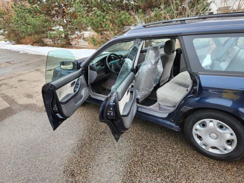 Used 2002 Subaru Legacy L image 27