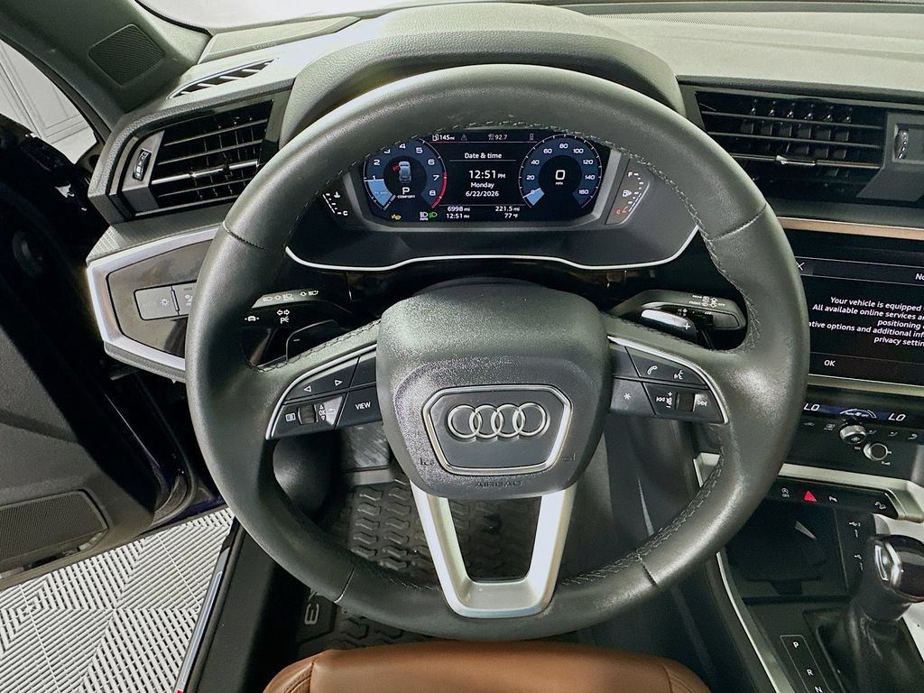 Used 2025 Audi Q3 2.0T Premium Plus w/ Premium Plus Package AWD/4WD image 18