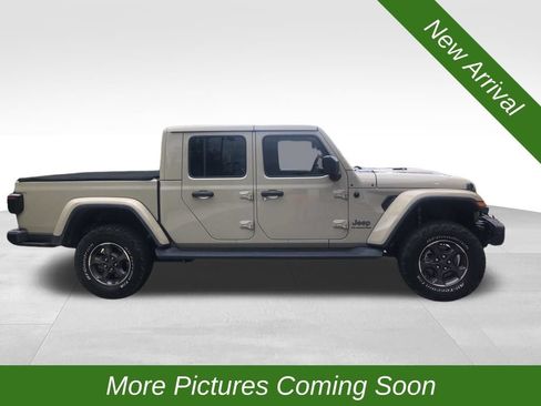 Used 2020 Jeep Gladiator Rubicon AWD/4WD image 1