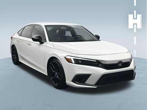 Used 2024 Honda Civic Sport image 1