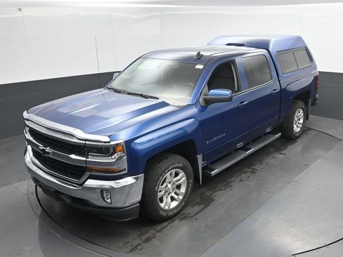 Used 2017 Chevrolet Silverado 1500 LT w/ All Star Edition AWD/4WD image 35