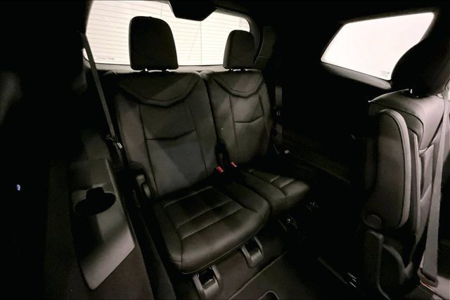 Used 2023 Cadillac XT6 Premium Luxury AWD/4WD image 33