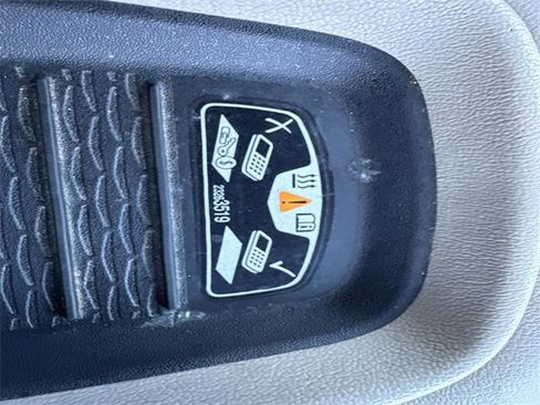 Used 2018 Cadillac Escalade ESV Premium Luxury image 25