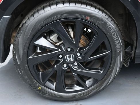 Certified 2022 Honda HR-V Sport image 28