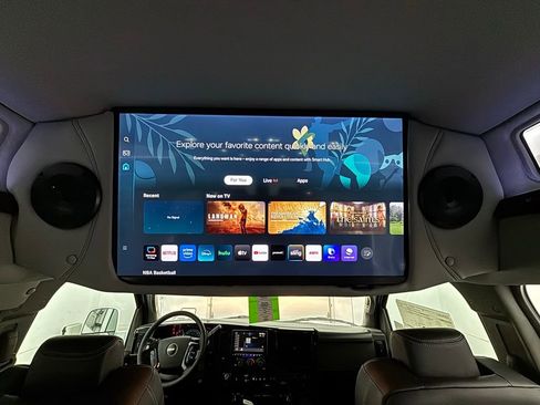 New 2025 GMC Savana 2500 Extended w/ Driver Convenience Package image 4