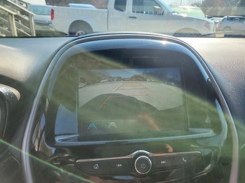 Used 2017 Chevrolet Spark LT image 24