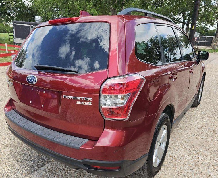 Used 2016 Subaru Forester 2.5i Premium AWD/4WD image 17