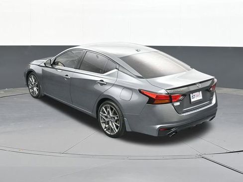 Used 2023 Nissan Altima 2.0 SR image 59