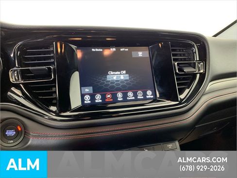 Used 2023 Dodge Durango GT image 23