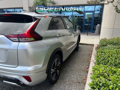 Used 2024 Mitsubishi Eclipse Cross SEL AWD/4WD image 4