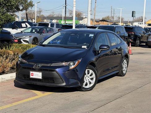 Certified 2024 Toyota Corolla LE image 2
