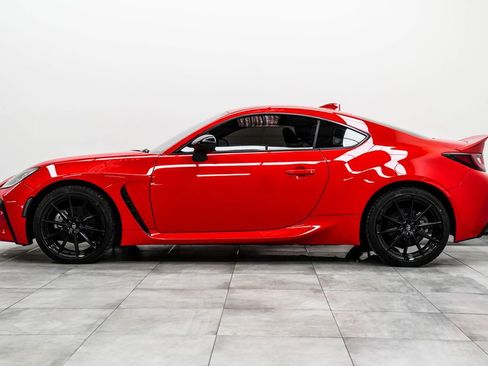 Used 2023 Toyota GR86 Premium w/ ALL Weather Mat Package (TMS) RWD image 8