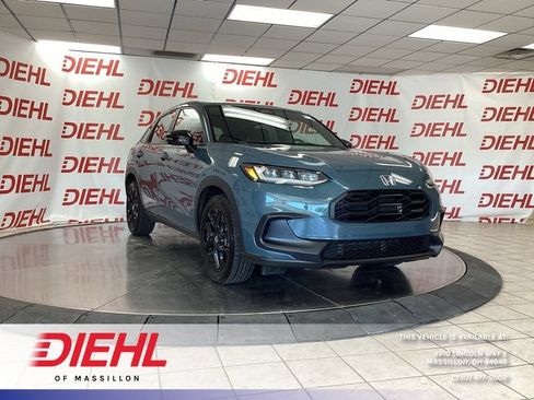 Used 2024 Honda HR-V Sport image 1