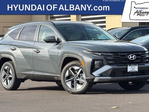 New 2026 Hyundai Tucson SEL image 1