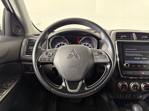 Used 2021 Mitsubishi Outlander Sport ES AWD/4WD image 15