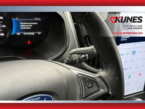 Used 2022 Ford Edge Titanium AWD/4WD image 46