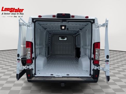New 2025 RAM ProMaster 1500 w/ Premium Convenience Group FWD image 10