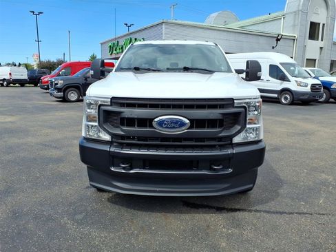 Used 2020 Ford F250 XL w/ Power Equipment Group AWD/4WD image 8