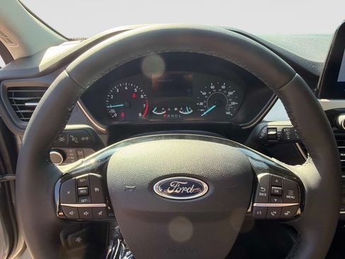 Used 2022 Ford Escape SE w/ SE Sport Appearance Package AWD/4WD image 27