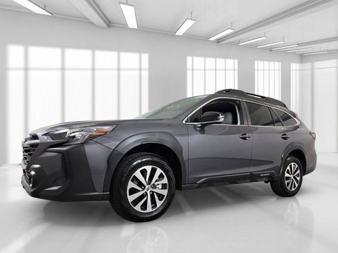 Certified 2025 Subaru Outback Premium w/ Popular Package #1A AWD/4WD image 2