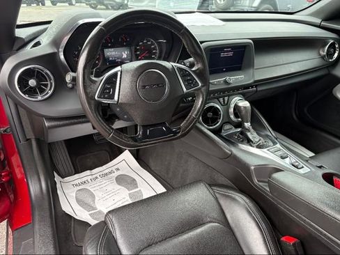 Used 2022 Chevrolet Camaro LT w/ Design Package 1 image 19