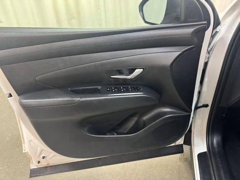 Used 2025 Hyundai Tucson SEL AWD/4WD image 11