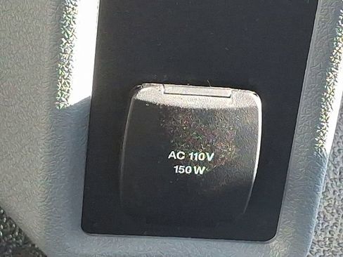 Used 2023 Ford F650 2WD Regular Cab Super Duty image 21