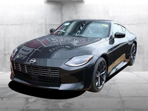 New 2026 Nissan Z Performance w/ Floor Mat Package RWD image 2