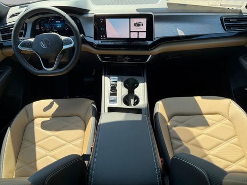 New 2026 Volkswagen Atlas Cross Sport SE AWD/4WD image 10