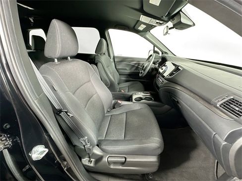 Used 2021 Honda Passport Sport image 27