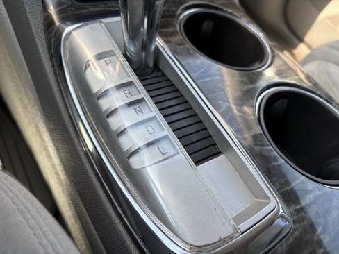 Used 2013 Buick Enclave Convenience FWD image 31