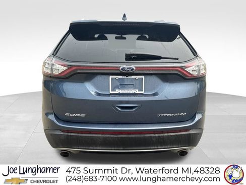Used 2018 Ford Edge Titanium w/ Technology Package AWD/4WD image 4