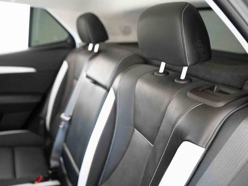 Used 2024 Buick Envision Sport Touring image 33