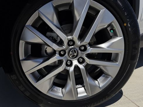 Used 2024 Toyota RAV4 XLE Premium FWD image 7