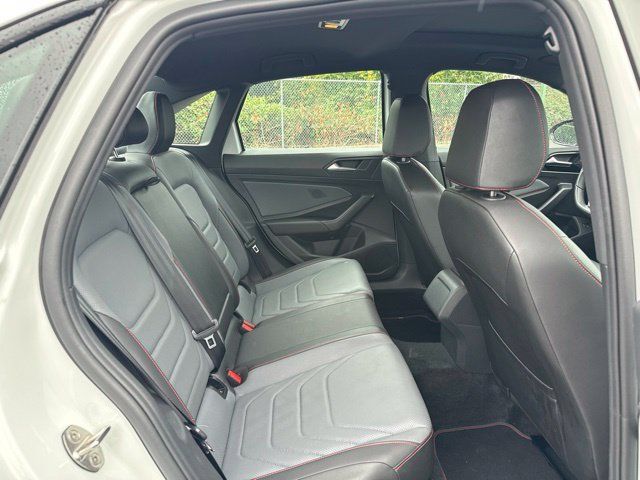 Used 2025 Volkswagen Jetta GLI Autobahn FWD image 10