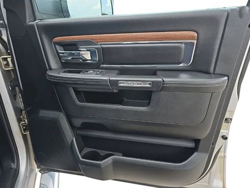Used 2018 RAM 1500 Laramie AWD/4WD image 22