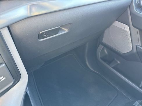 Certified 2024 Ford F150 Lariat AWD/4WD image 42