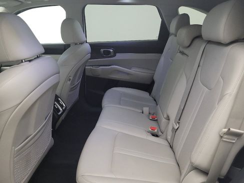 Used 2023 Kia Sorento S w/ Panoramic Sunroof Package FWD image 18