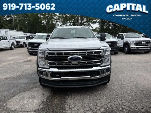 New 2026 Ford F450 XL w/ XL Chrome Package AWD/4WD image 4