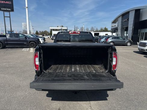 Used 2021 GMC Canyon AT4 w/ Driver Alert Package AWD/4WD image 9