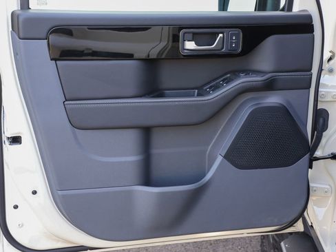 Used 2024 INEOS Grenadier AWD/4WD image 57