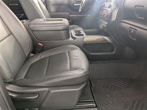 Used 2020 Chevrolet Silverado 1500 LT Trail Boss image 32