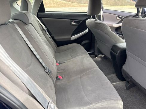 Used 2015 Toyota Prius Two image 20