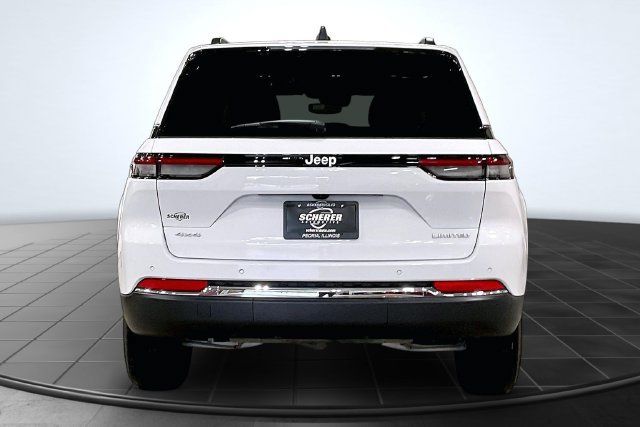 Used 2024 Jeep Grand Cherokee Limited AWD/4WD image 4
