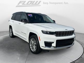 Used 2023 Jeep Grand Cherokee L Summit w/ Luxury Tech Group V video 1
