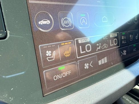 Used 2026 Subaru Forester Touring AWD/4WD image 19