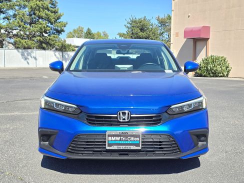 Used 2023 Honda Civic EX image 6